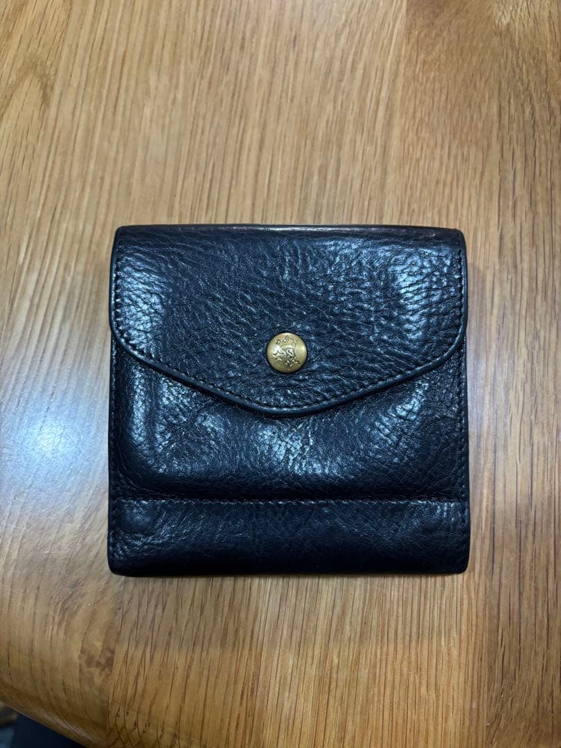 美品　イルビゾンテ　二つ折り財布　黒　ブラック　レザー