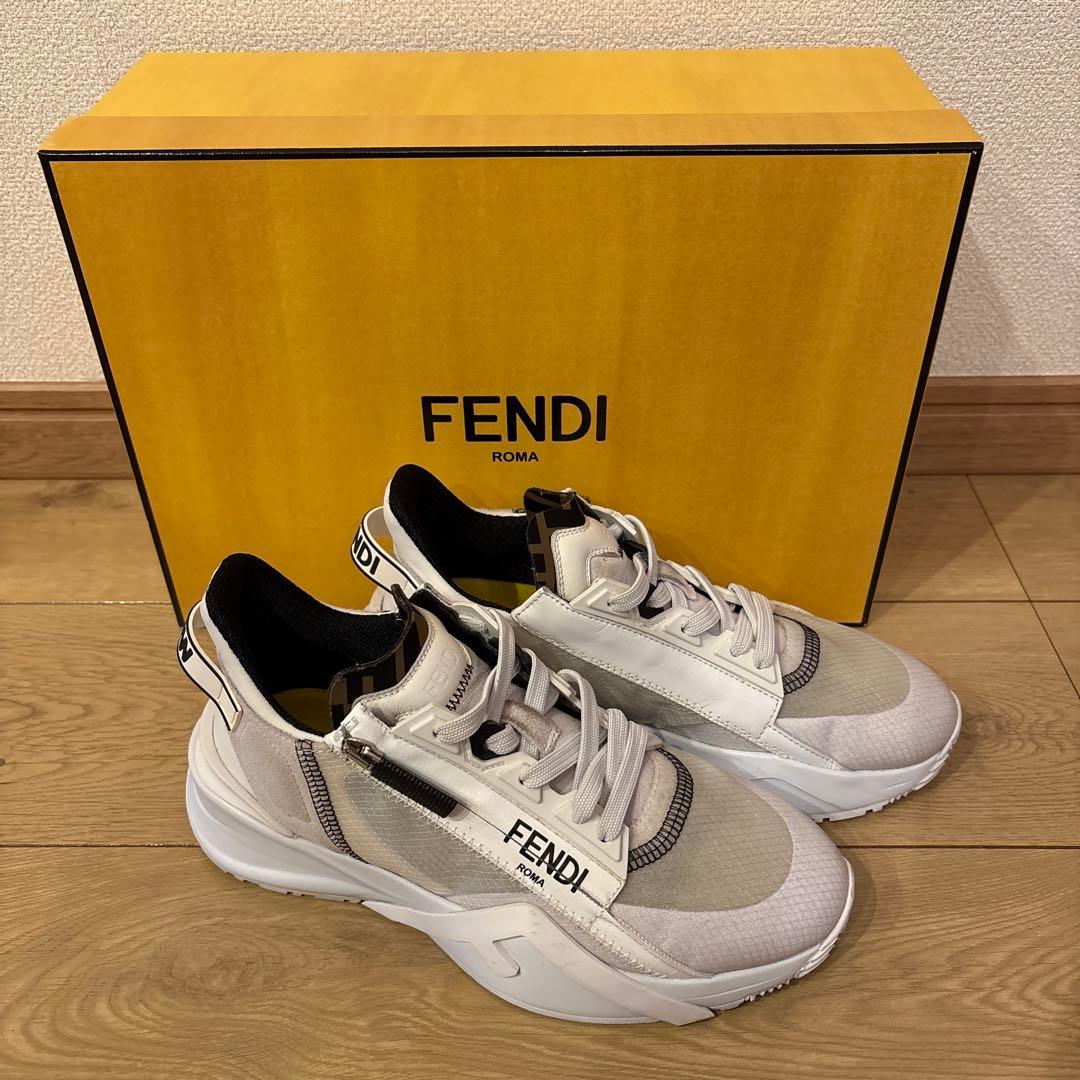 fendiflow スニーカー　レディース　FENDI フロー