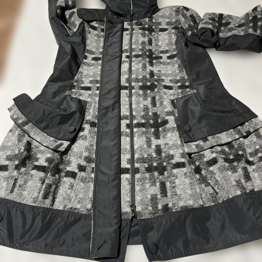 E-clat エイココンドウ　ビッグ襟　ウールブレンド異素材コート裾バルーン42