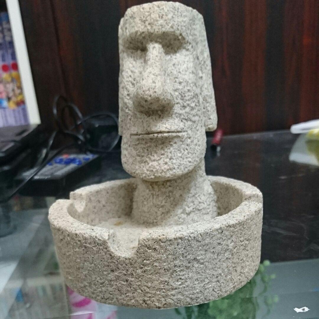 モアイ像灰皿