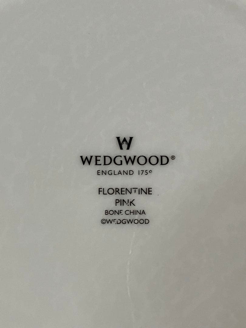 最終価格【稀少・新品・未使用】ウェッジウッド　フロレンティーン　ピンク プレート