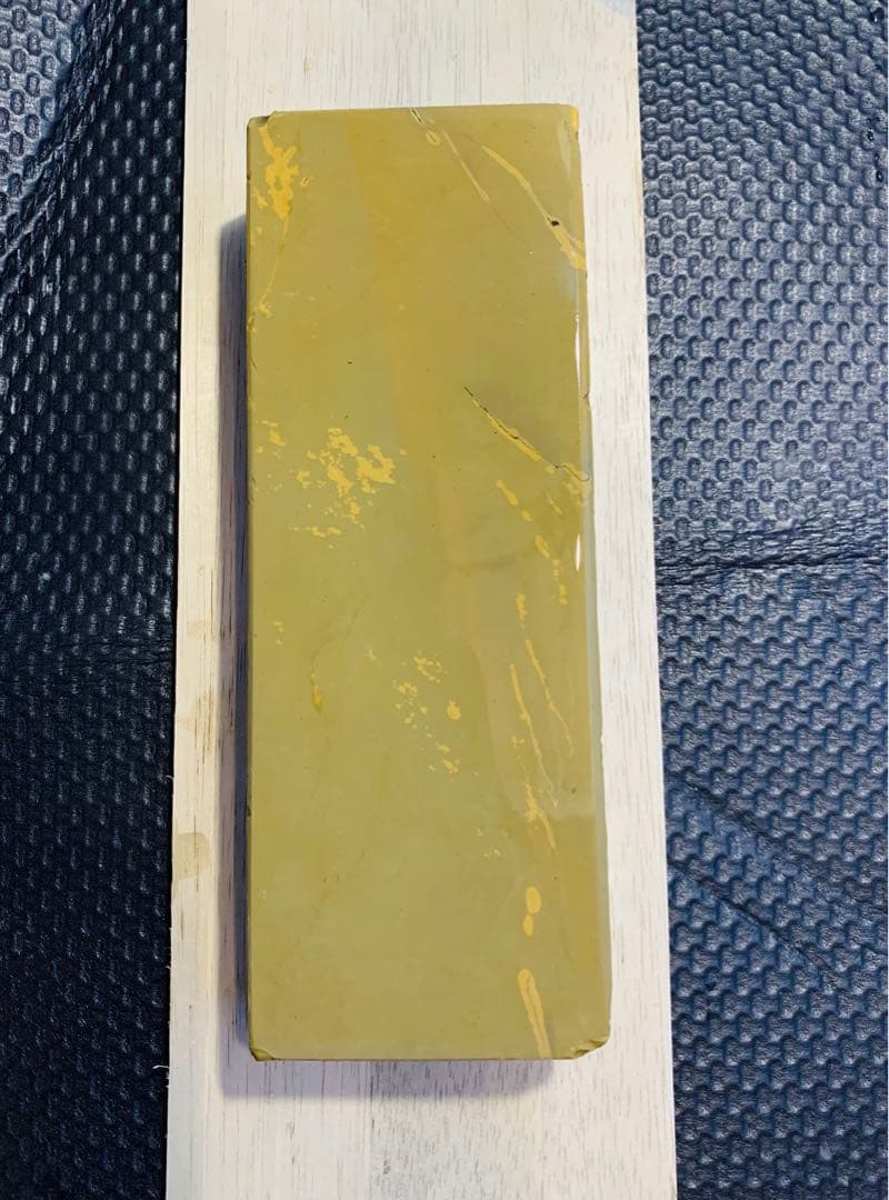 354 天然砥石　正本山　戸前　ナマズ　仕上げ砥石