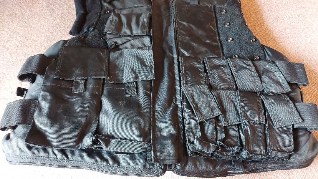 アクセスオーバーシーズ製　SWAT ベスト　値下げ依頼OK