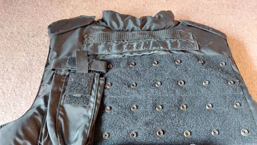 アクセスオーバーシーズ製　SWAT ベスト　値下げ依頼OK