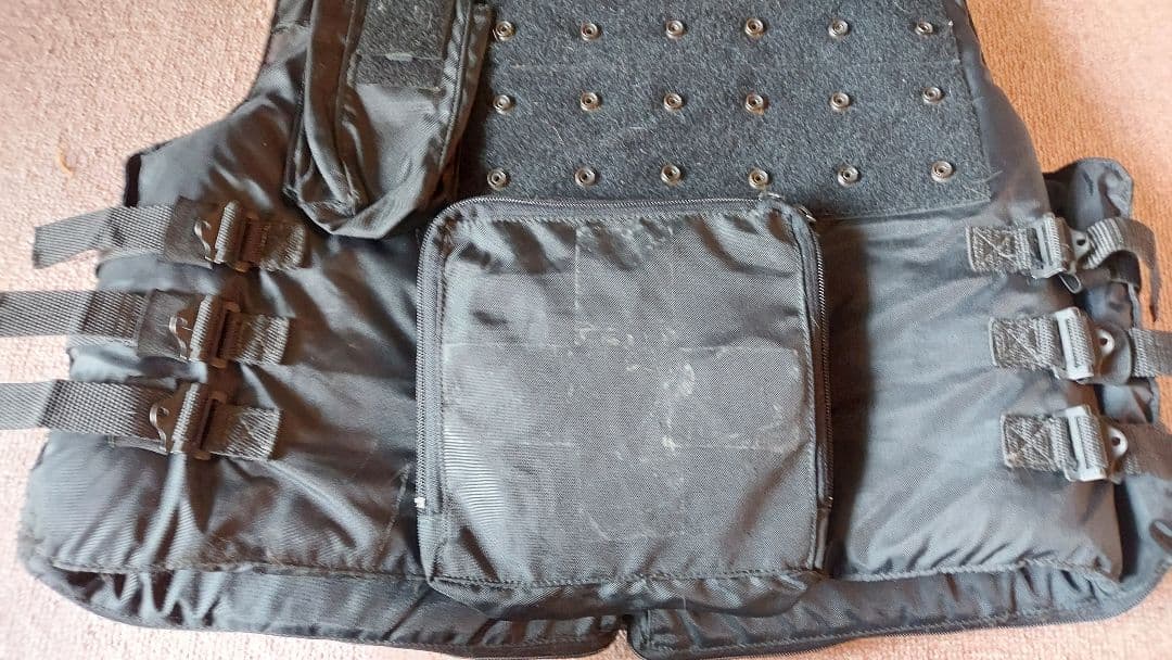 アクセスオーバーシーズ製　SWAT ベスト　値下げ依頼OK