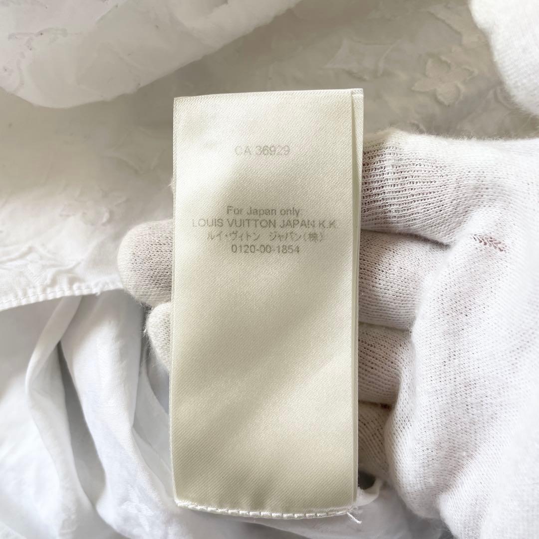 美品　ルイヴィトン　シャツ　モノグラム　総柄　金ボタン　ホワイト　S相当