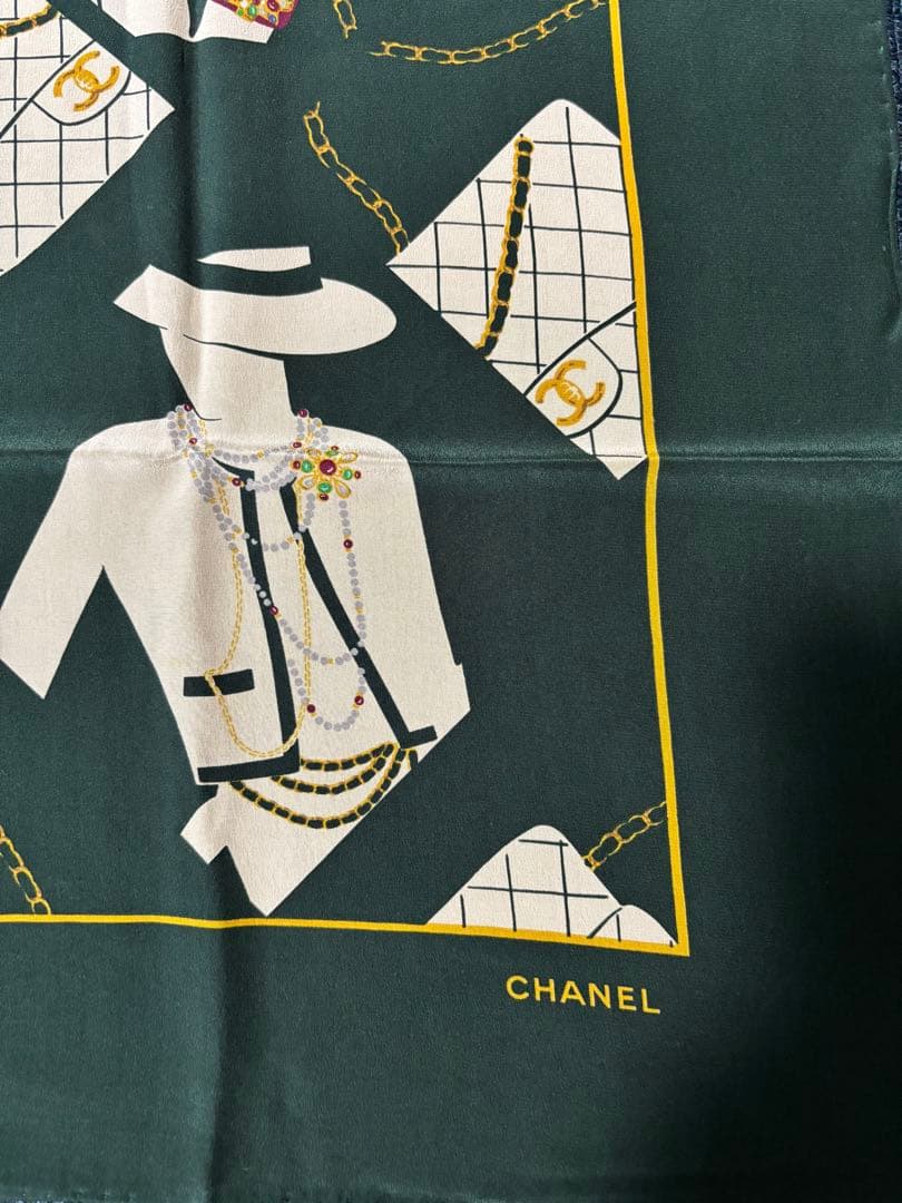 シャネル スカーフ 帽子 ジャケット バッグ柄 ヴィンテージ グリーン系