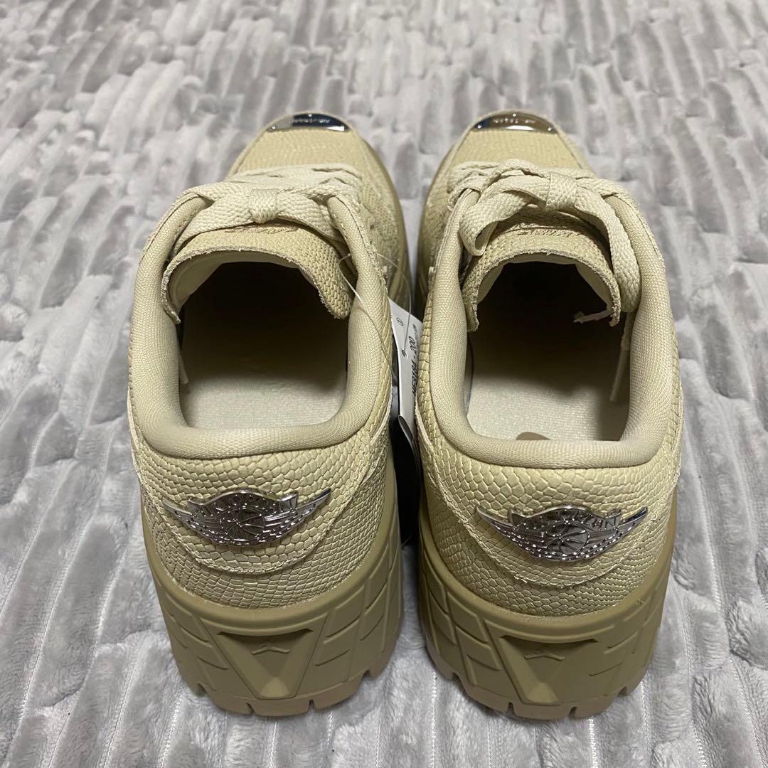 新品 ナイキ ウィメンズ エアジョーダン1 ブルックリン ロー 23.5㎝