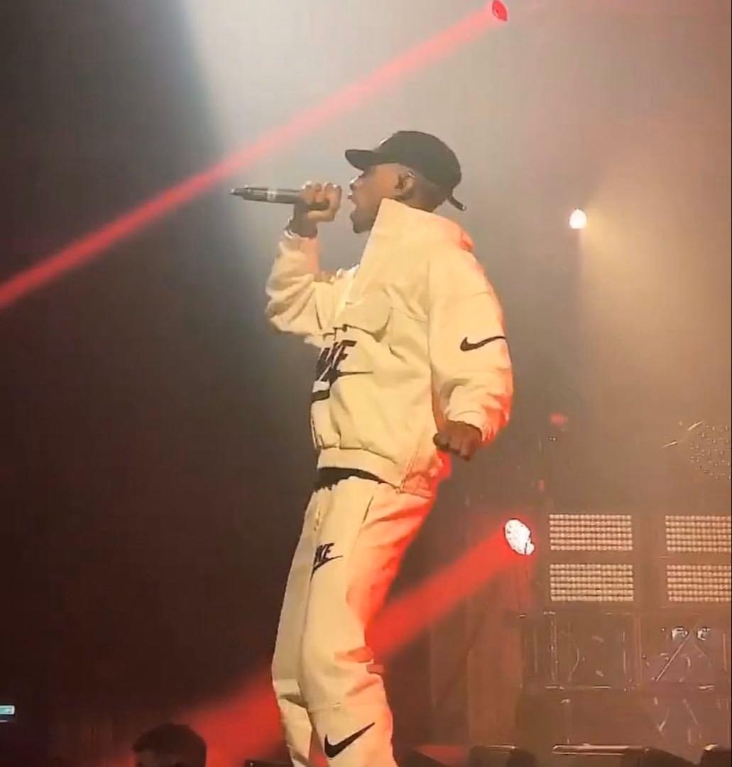 u*6様 Nike Supreme アノラックパーカー Lホワイト