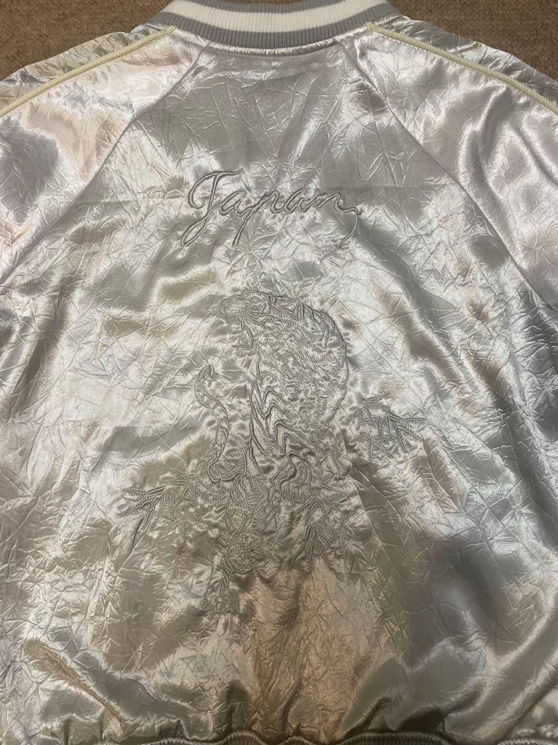 Unrelaxing スカジャン ホワイト 虎刺繍　希少