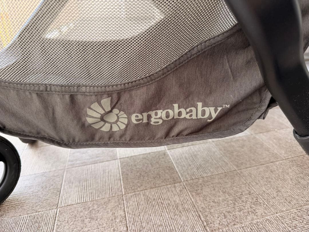 エルゴベビー　メトロプラスデラックス　ベビーカー Ergobaby