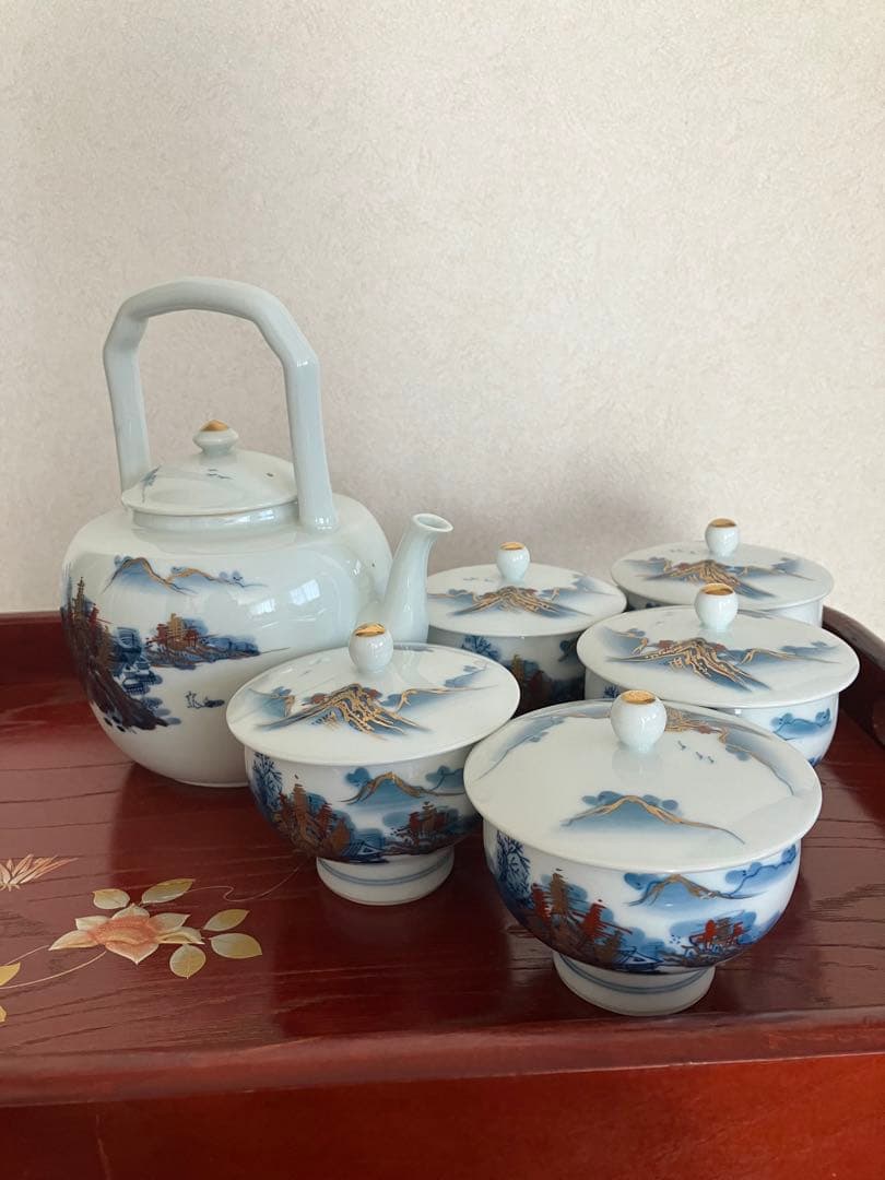 [有田焼]急須と蓋付き湯呑み　萬(山水)