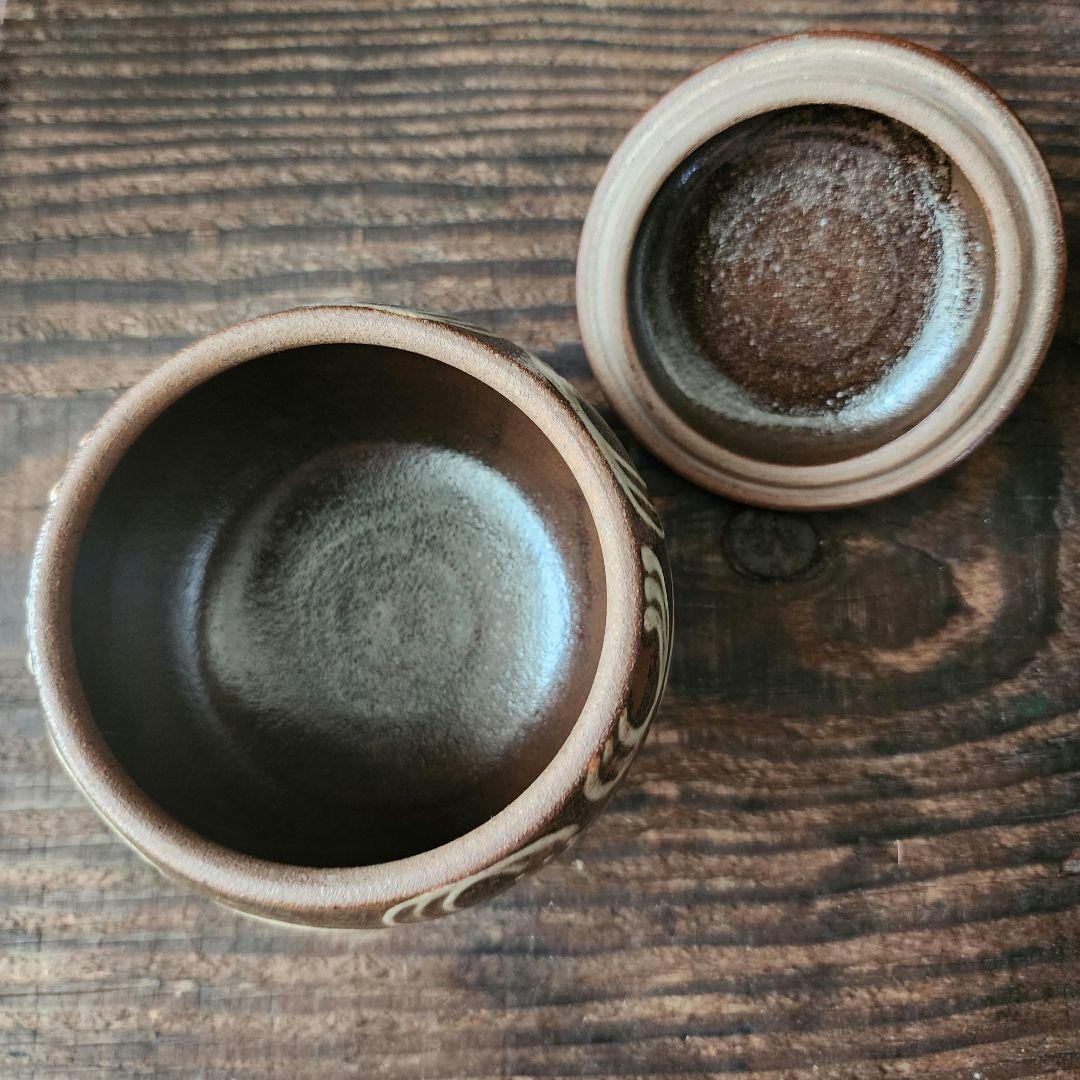 No.102　新品　やちむん　蓋物　タラフー