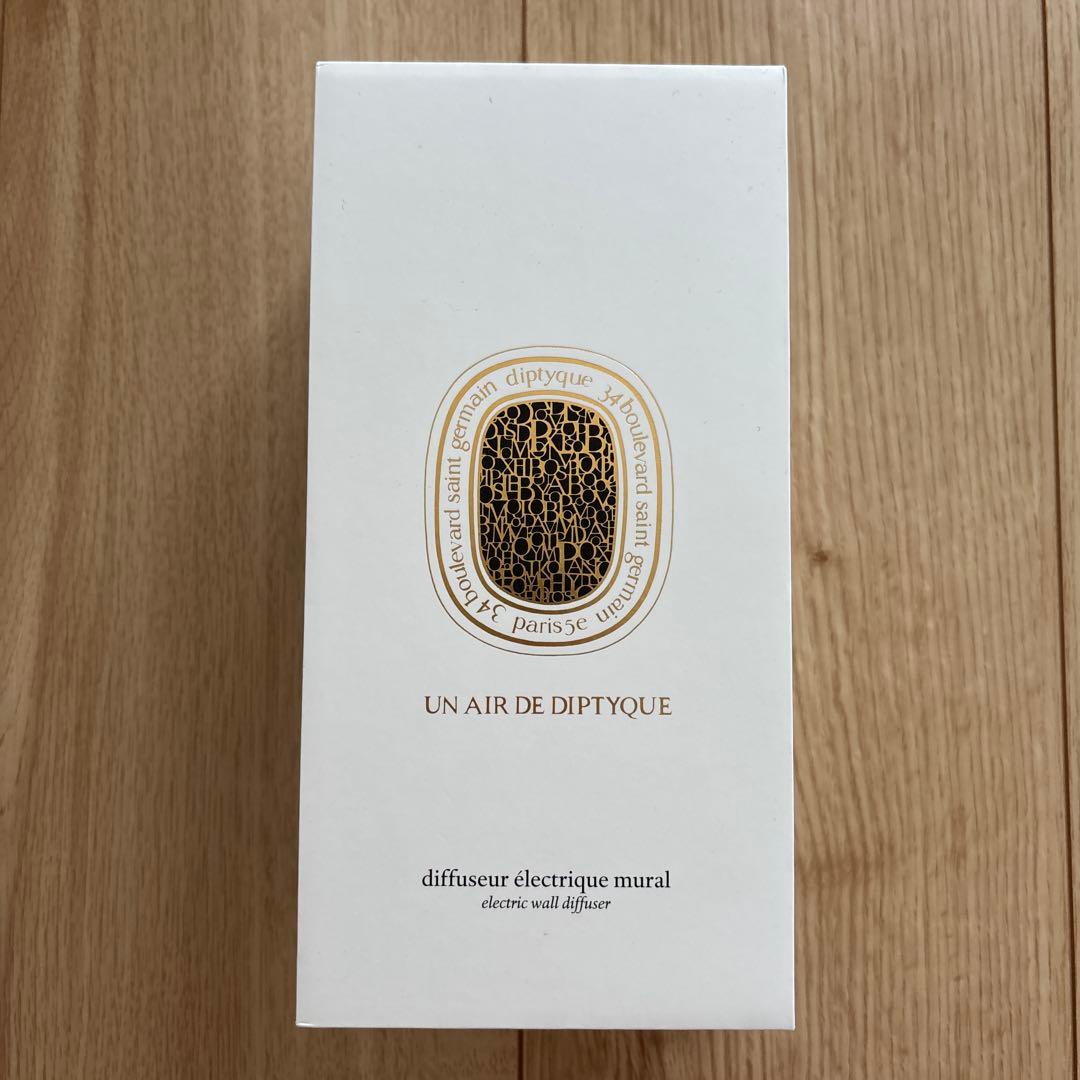 diptyque プラグインディフューザー　フルールドランジェ