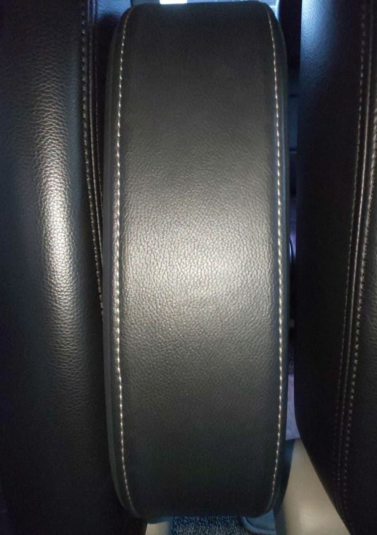 エブリィ ワゴン DA17W 収納BOX付 アームレスト 肘掛け 純正合皮カバー