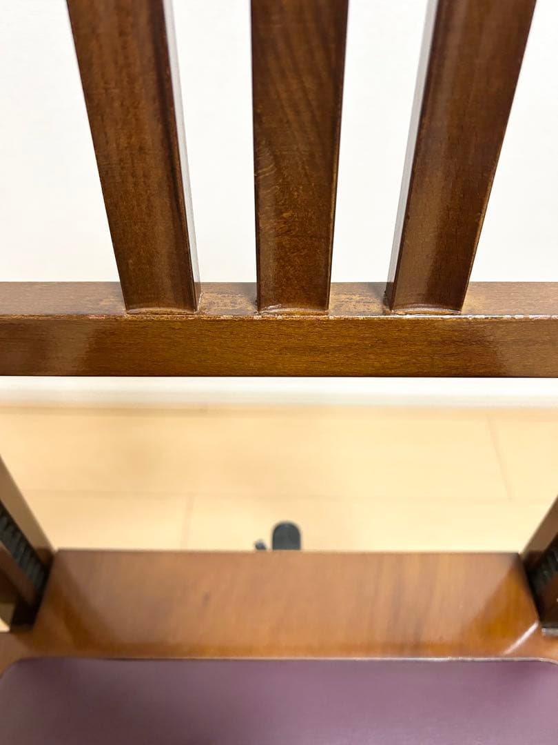 ピアノ　トムソン椅子　木目　茶　ウォールナット