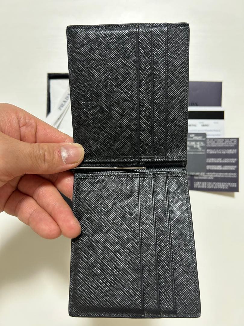 PRADA サフィアーノレザー マネークリップ ブラック