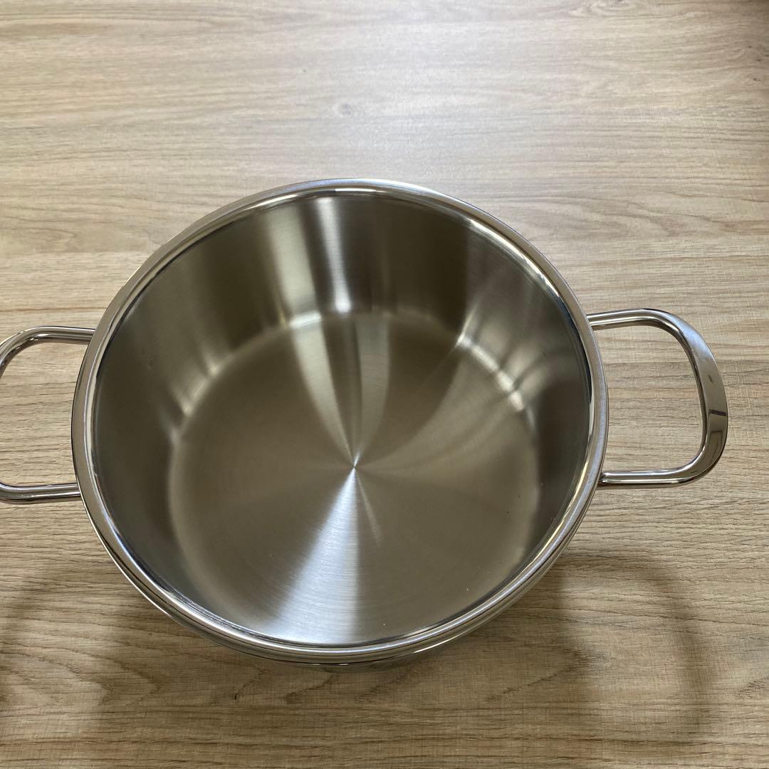 ルイジアナ　ビタクラフト　両手鍋20cmSGマーク付新品未使用品IH対応ブック付