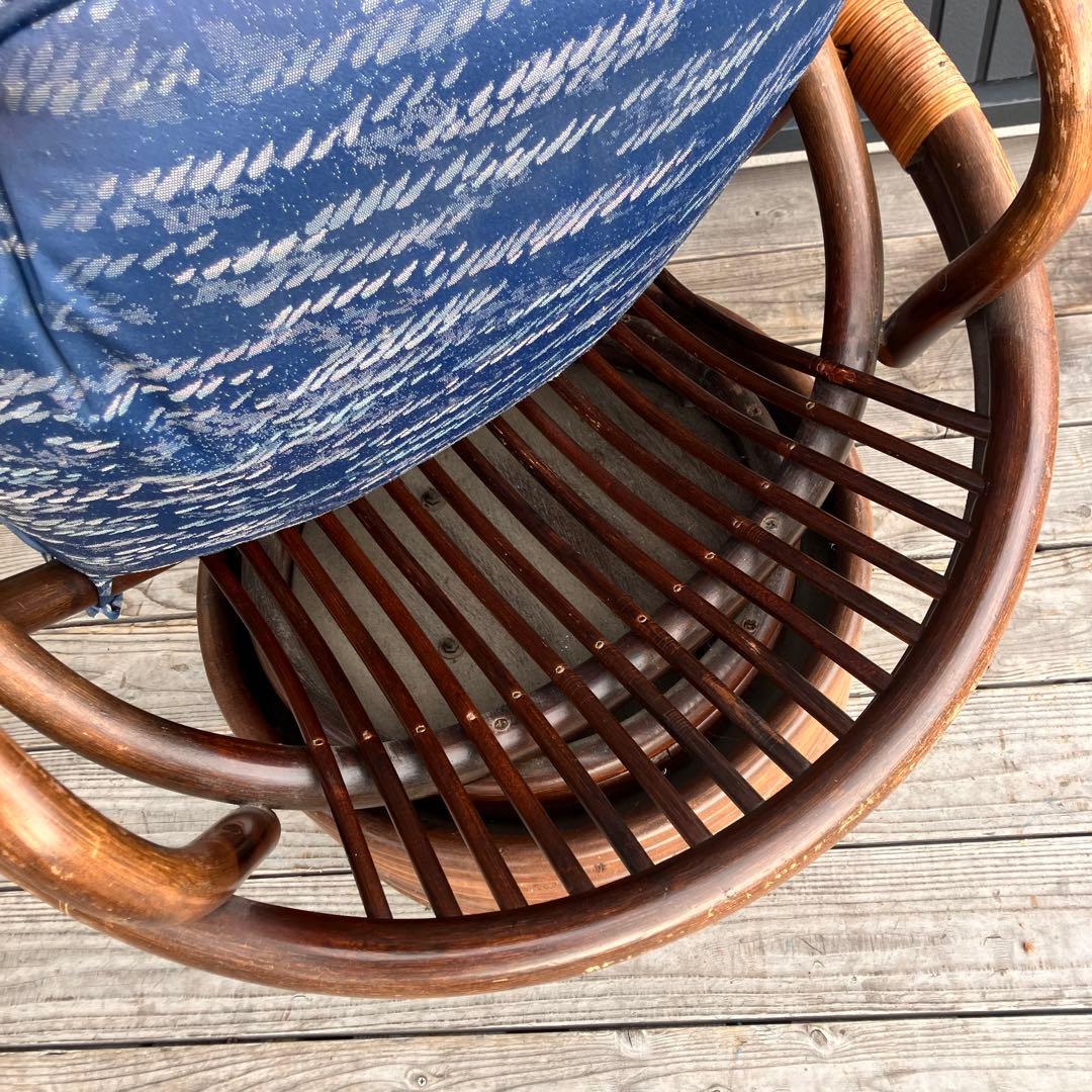 ① 昭和レトロ 回転式ラタンチェア ラウンドソファ エッグチェア アームチェア