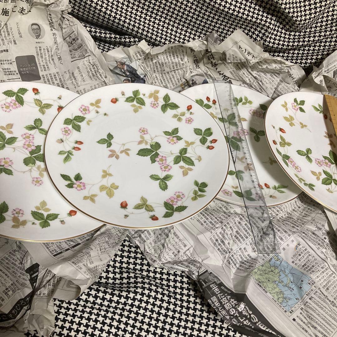  WILD STRAWBERRY 皿 4枚セット