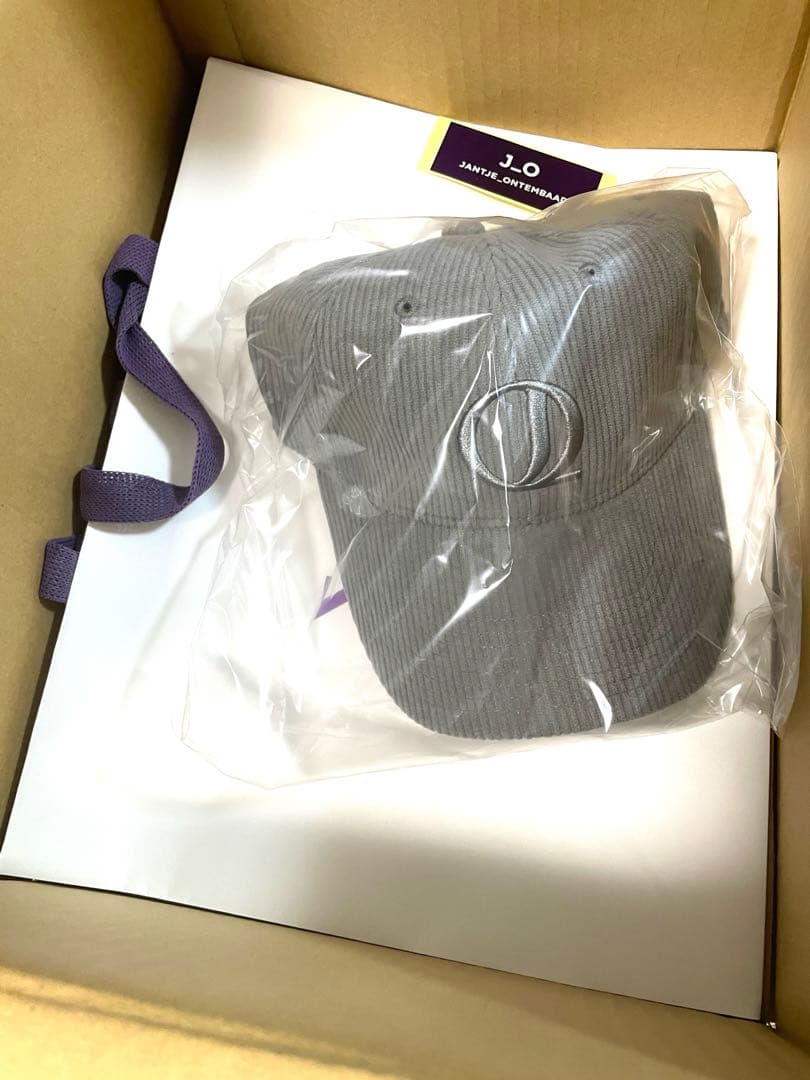 新品未使用✩ヤンチェオンテンバール J_O モノグラムコーデュロイキャップ