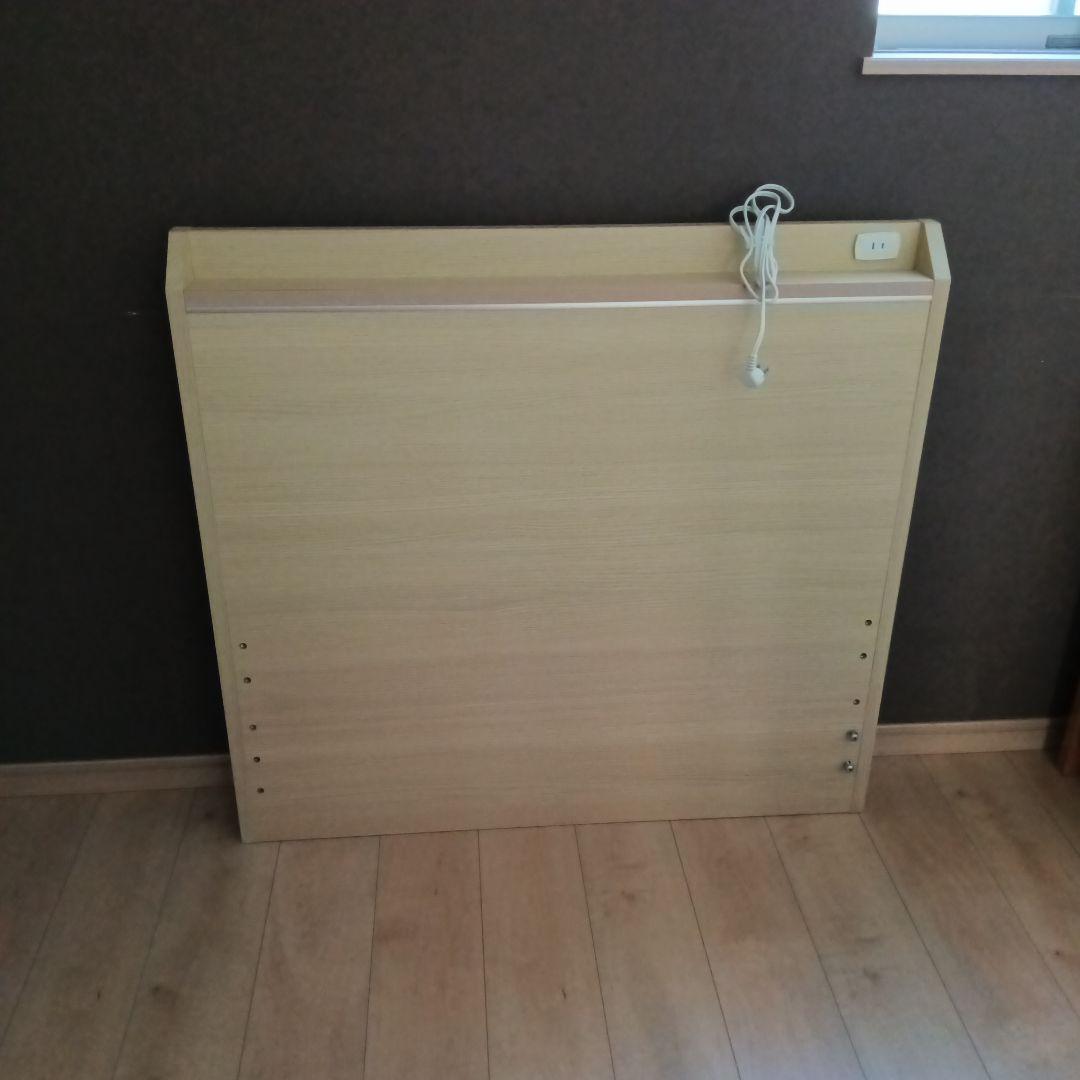 ニトリ　シングルベッド収納付き