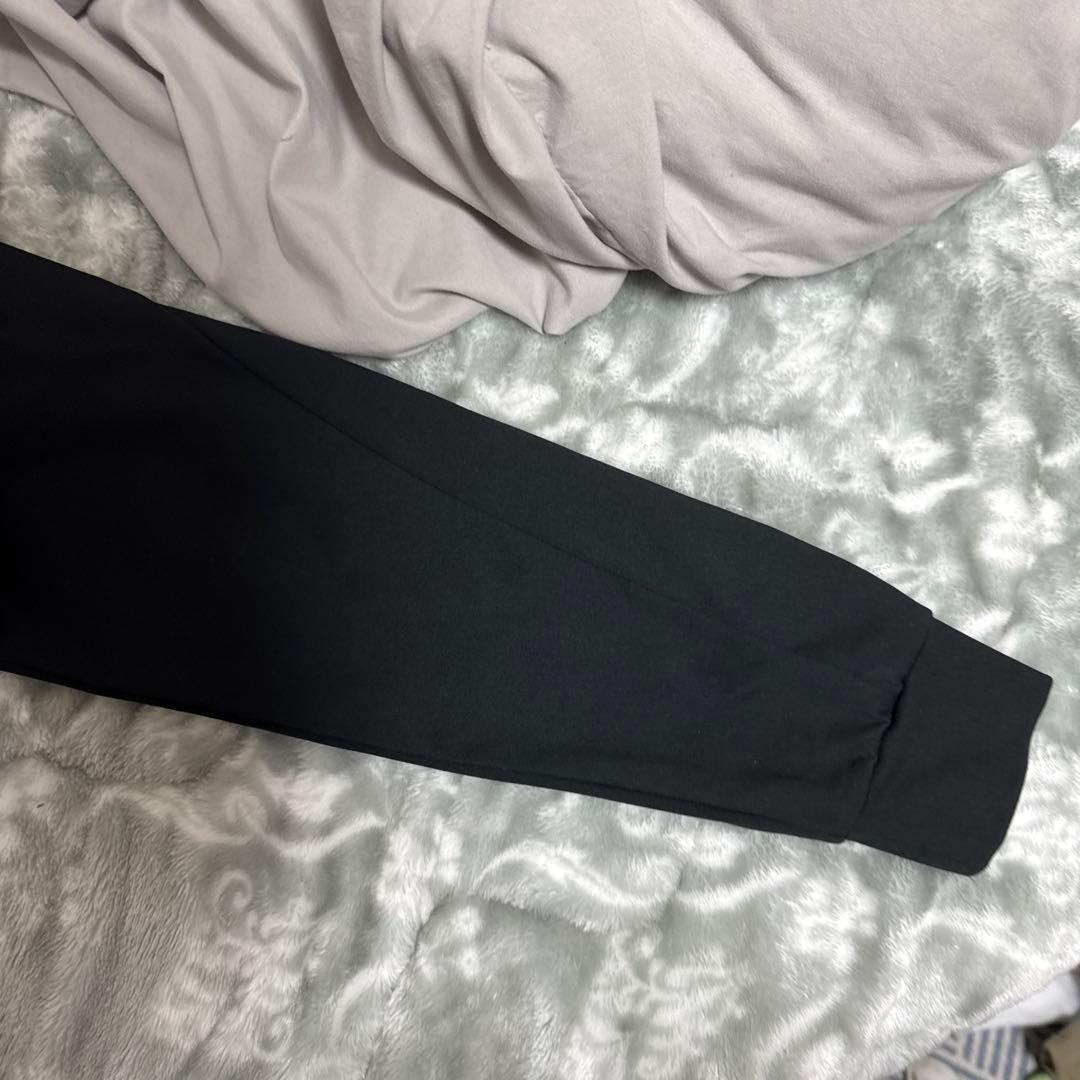 FC東京 ブラック ジップアップジャケット2025