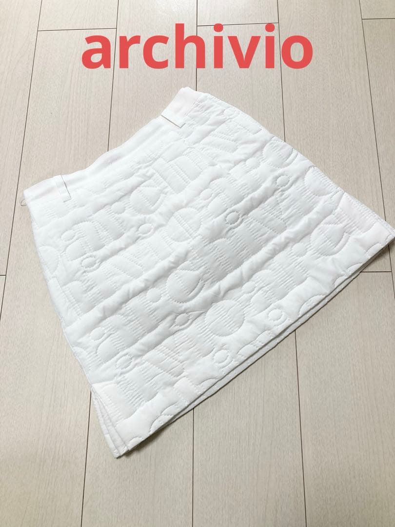 (超美品)アルチビオ ロゴキルト中綿スカート 2023秋冬サイズ36