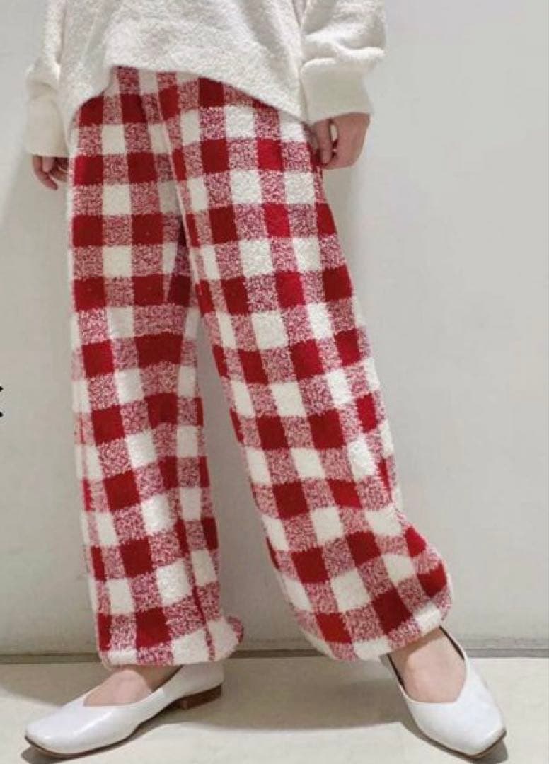 【新品】ジェラートピケ　スカーフDOGジャガードプルオーバー&ロングパンツ