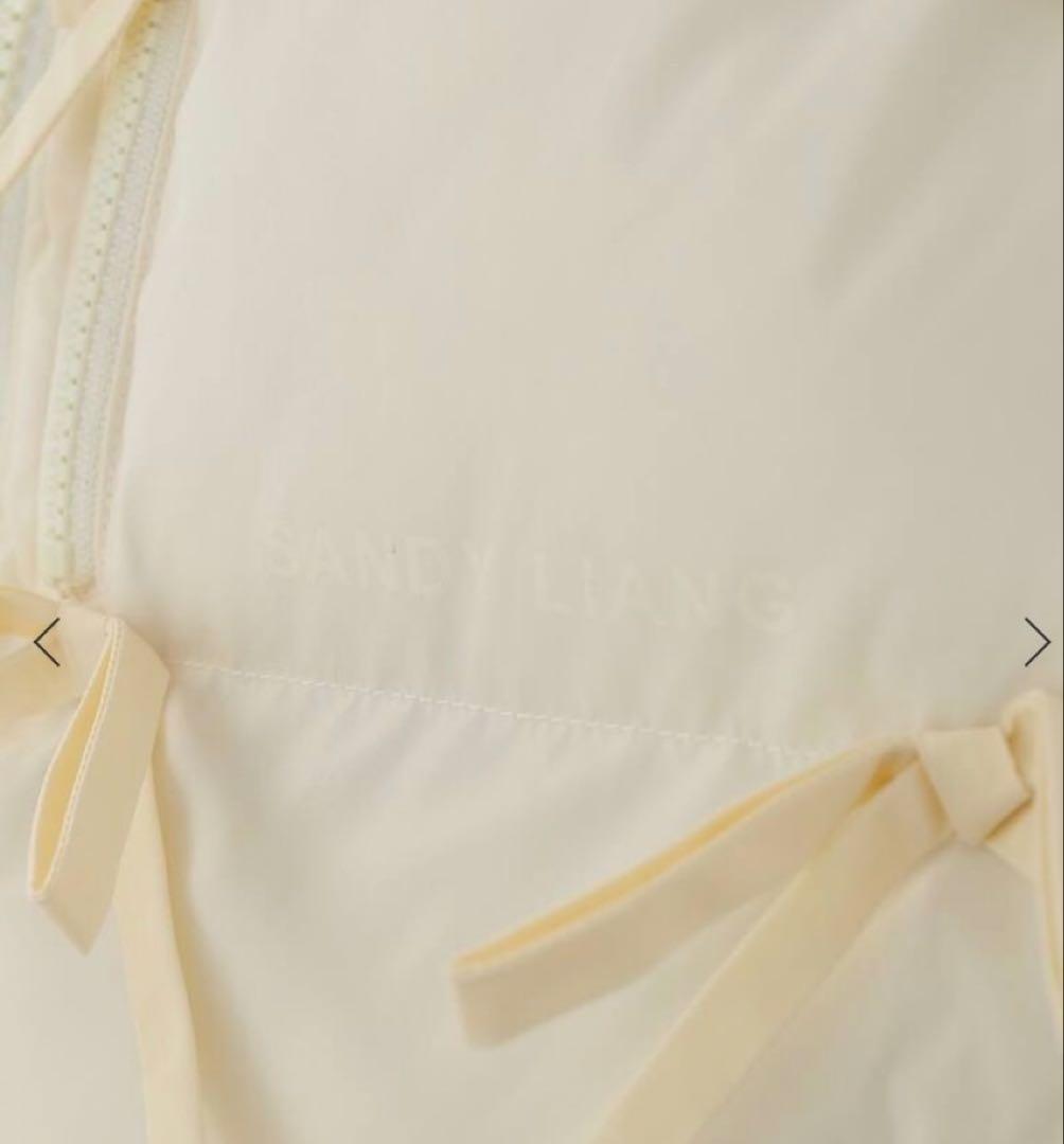 新品未使用SANDY LIANGリボン付きホワイトダウンベスト