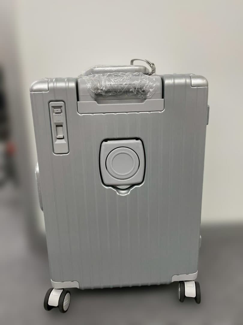 リベティ多機能キャリーケース【マットシルバーSサイズ】A14