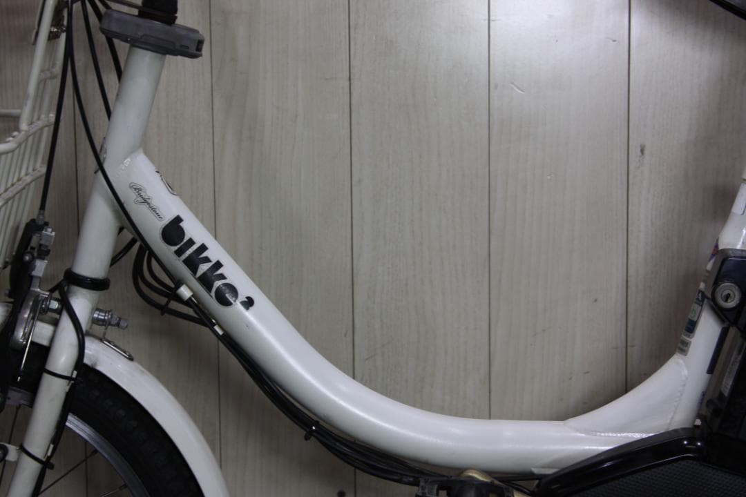 ブリヂストン bikke 2 e BK0C85 20型8.7AH 3段 白