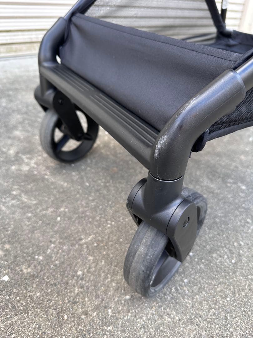 りあ アップリカ ルーチェフリーAB(2024年7月購入) ベージュ