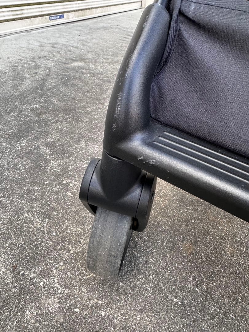 りあ アップリカ ルーチェフリーAB(2024年7月購入) ベージュ