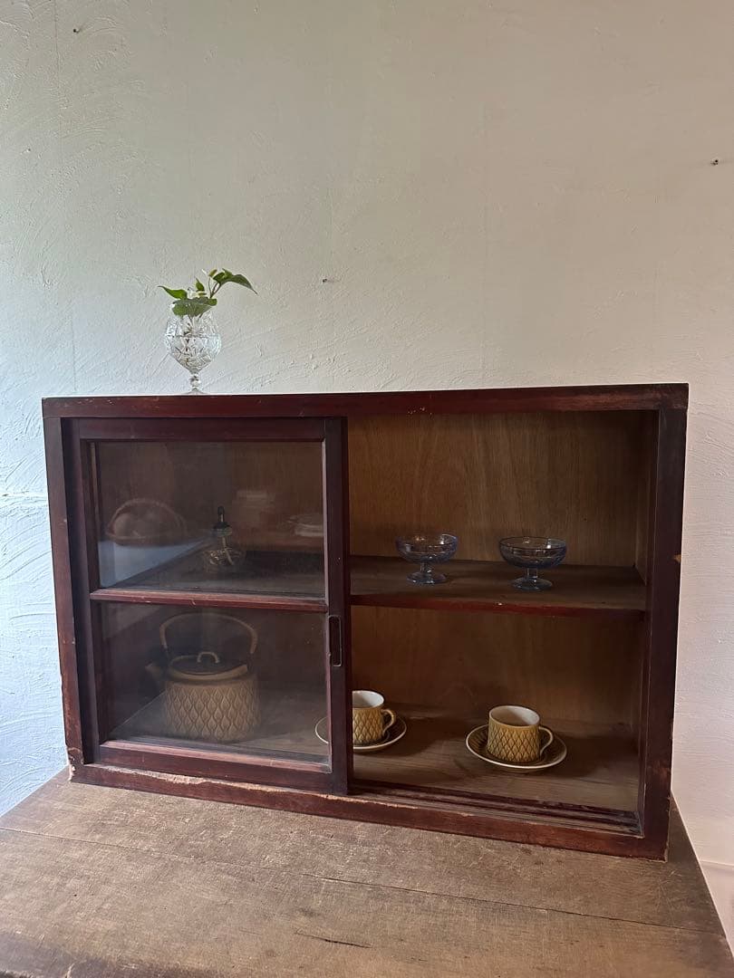 木製ガラス戸棚　食器棚　古家具　アンティーク