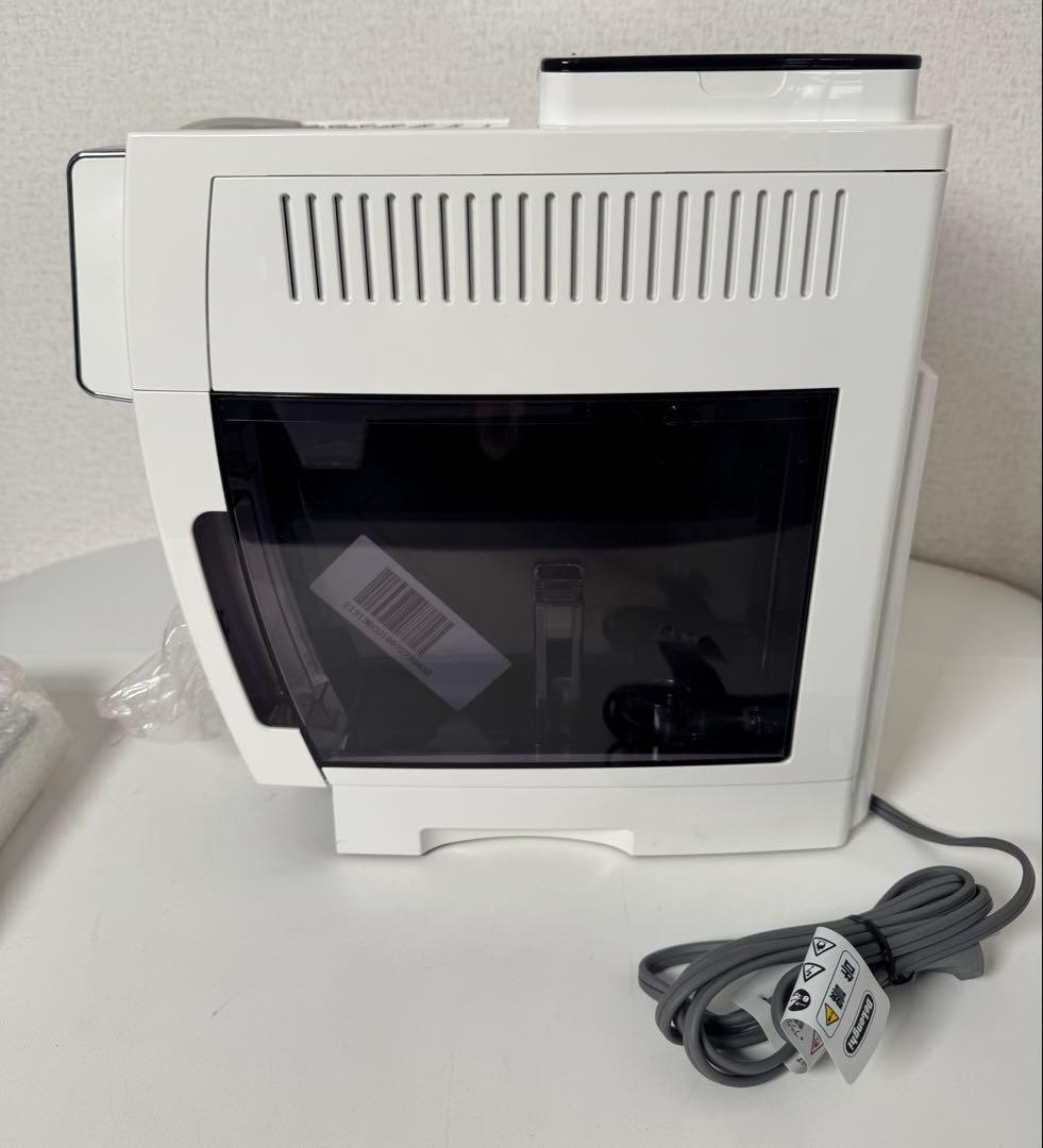 DeLonghi MAGNIFICA S ホワイト ECAM23120