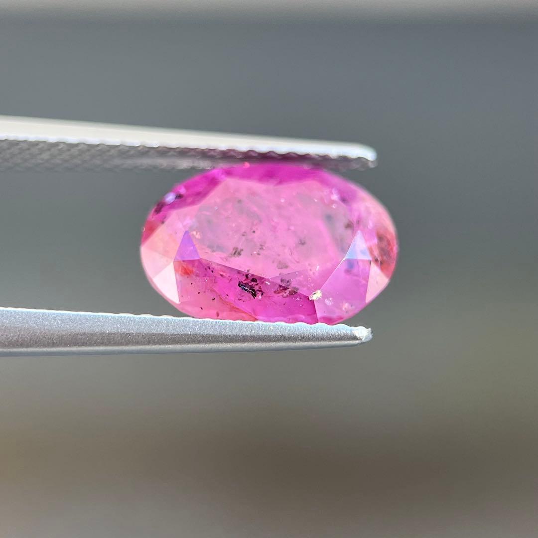 スリランカ産非加熱天然ルビールース