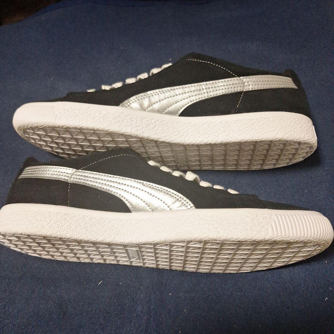 週末限定価格 PUMA Suede 90681S ブラック/シルバー
