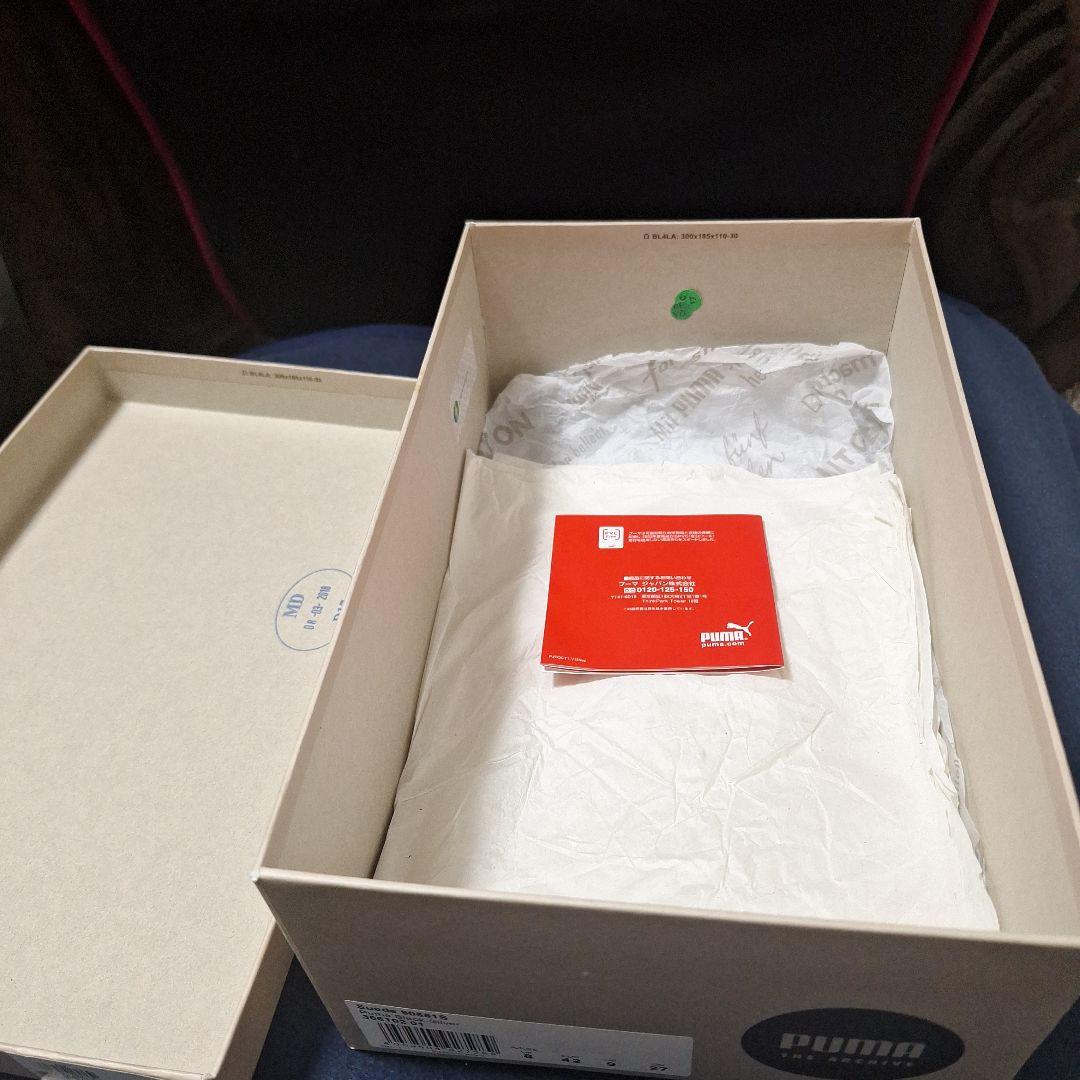 週末限定価格 PUMA Suede 90681S ブラック/シルバー