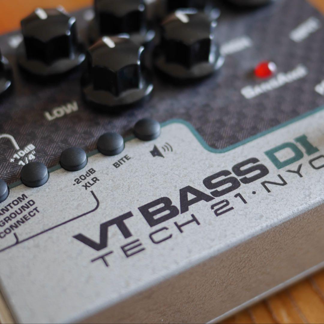 ベース TECH21 VT BASS DI SANSAMP
