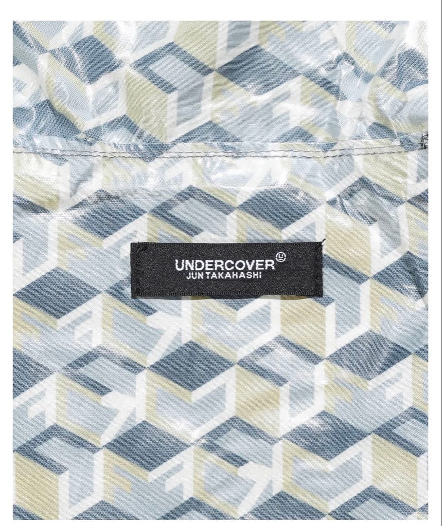 UNDERCOVER ✖️KiU コラボレインギア ポンチョ fuck柄