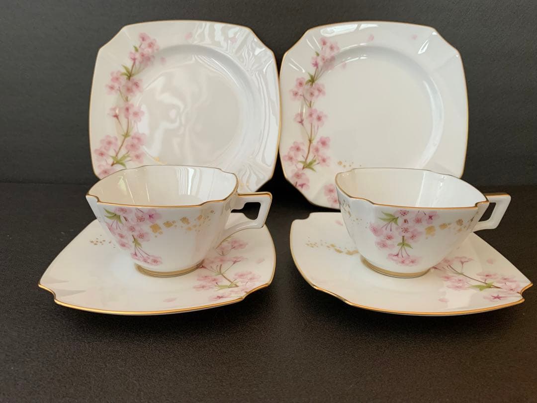 大倉陶園　枝垂桜　手描き　C&S ケーキ皿　トリオ2セット¥451,000の品