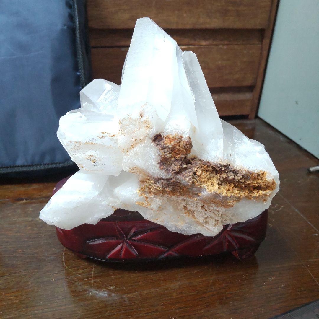 水晶、美形？置き石