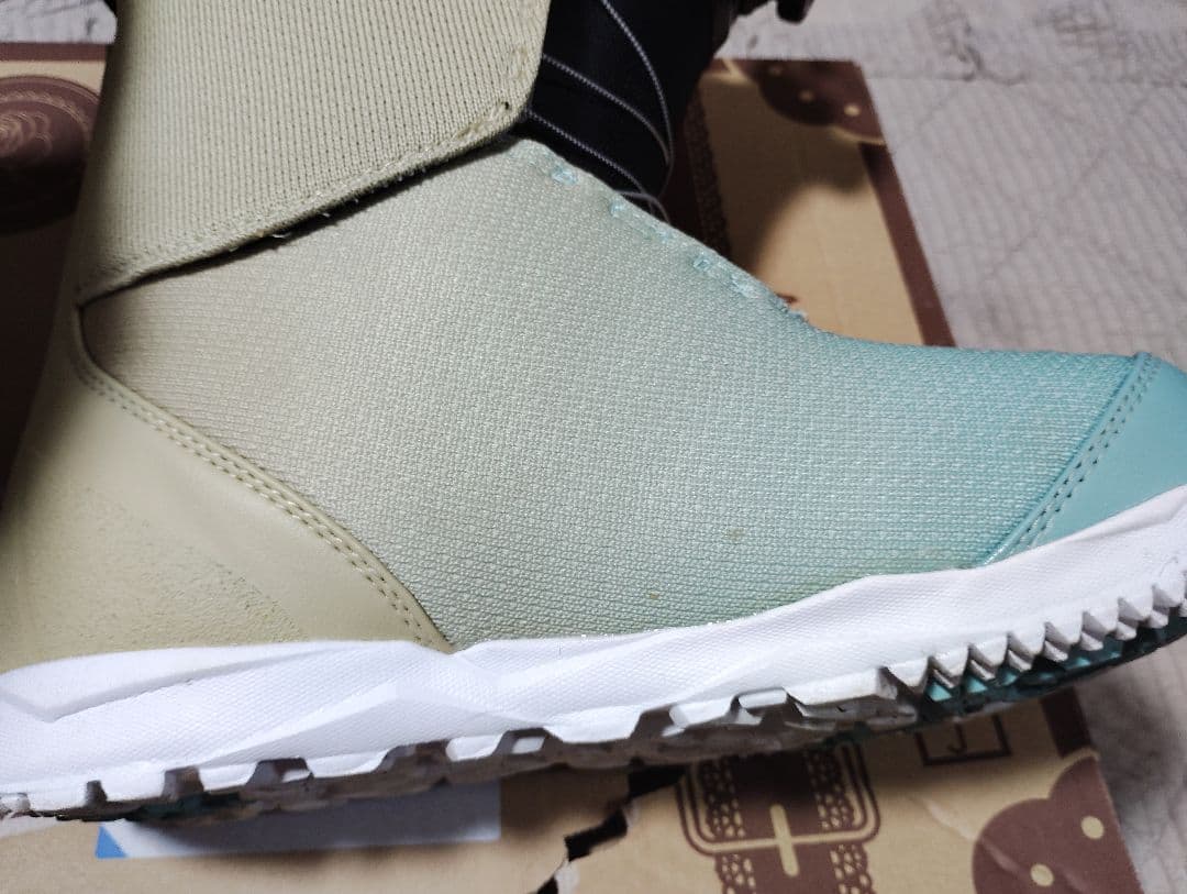 BURTON SWATH BOA 27.5cm Mushroom スノボ ブーツ