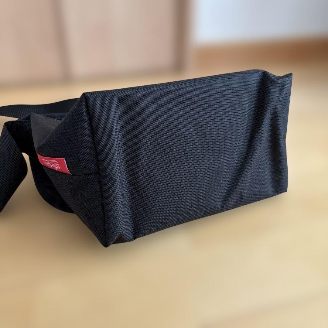 Manhattan Portage ブラック メッセンジャーバッグ