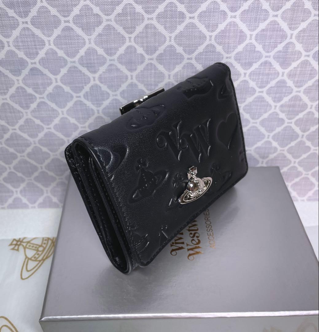 【新作✩内柄も素敵】Vivienne Westwood 三折財布 黒マット