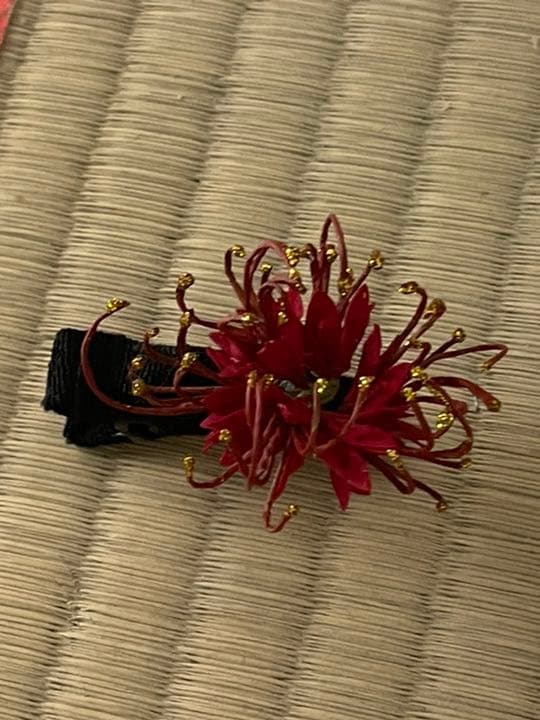 つまみ細工彼岸花ニューバージョン　ドール用　髪飾り　かんざしオーダーページ