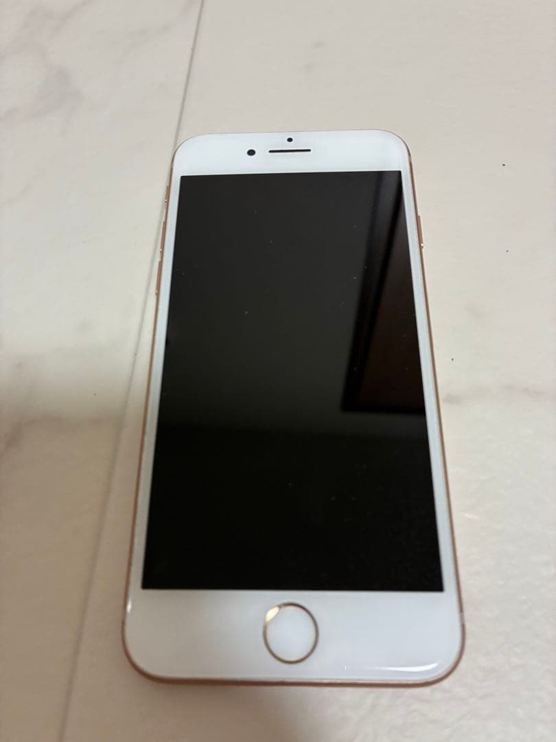 【256GB】iPhone 8
