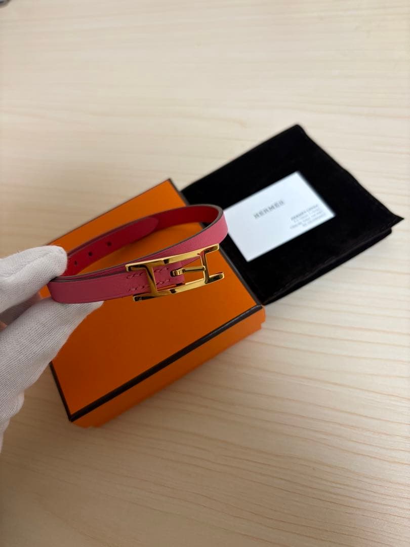 エルメス　レザーブレスレット　ピンク