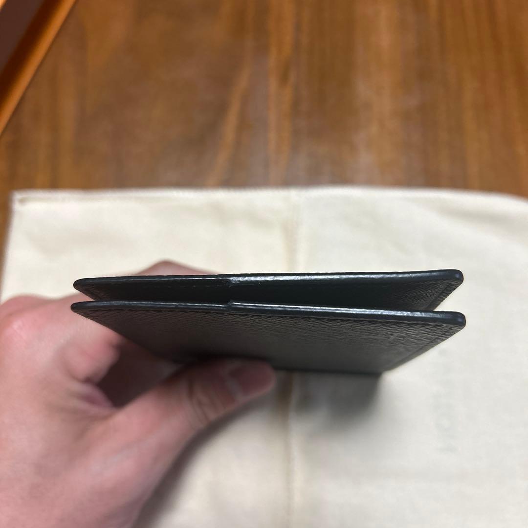 ルイヴィトン タイガ マネークリップ ポルトフォイユパンス